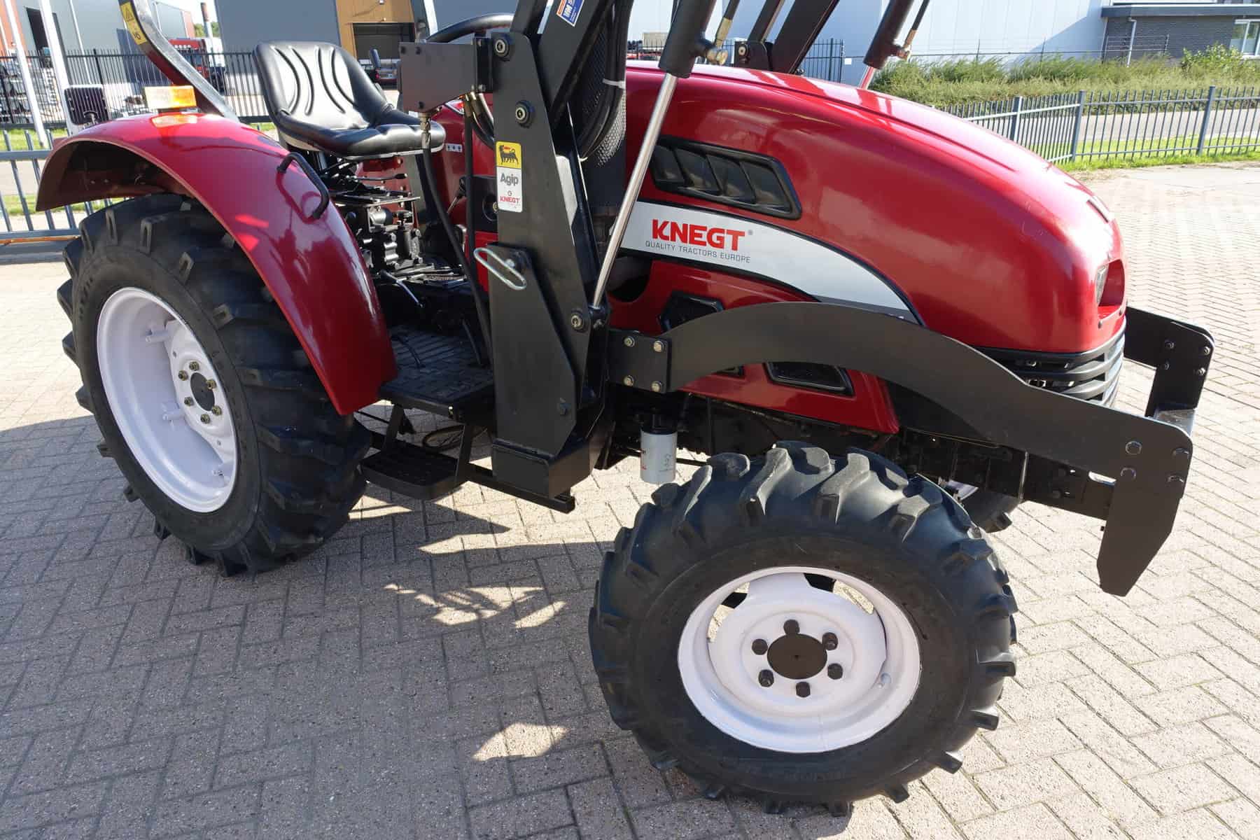 Knegt DF404 4wd - Afbeelding 2