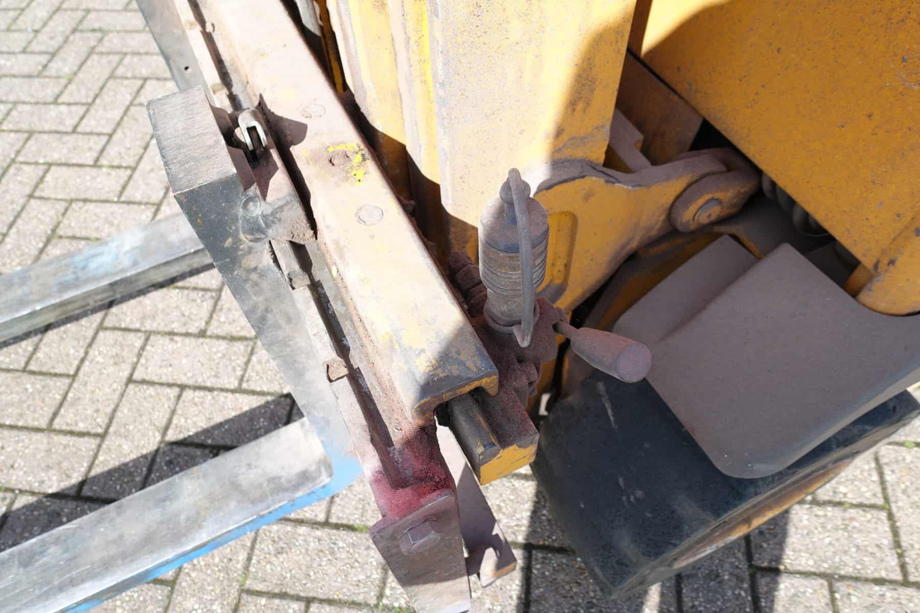 Komatsu FB20-2E - Afbeelding 13