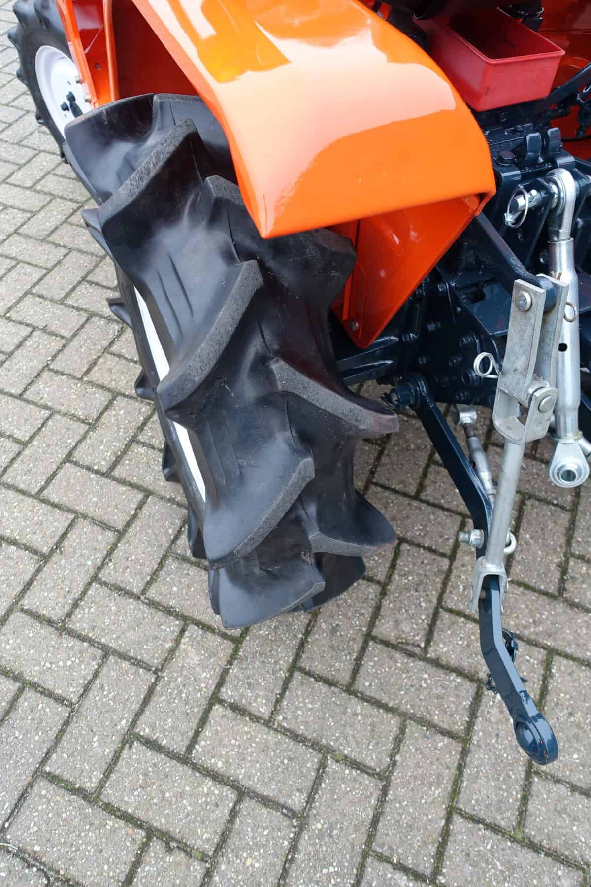 Kubota B1400 4wd - Afbeelding 15