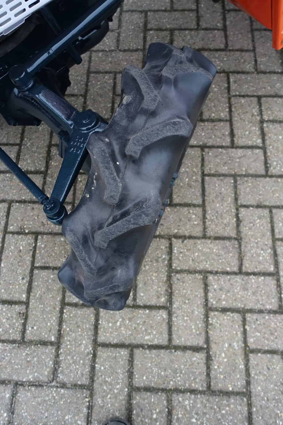 Kubota B1400 4wd - Afbeelding 16