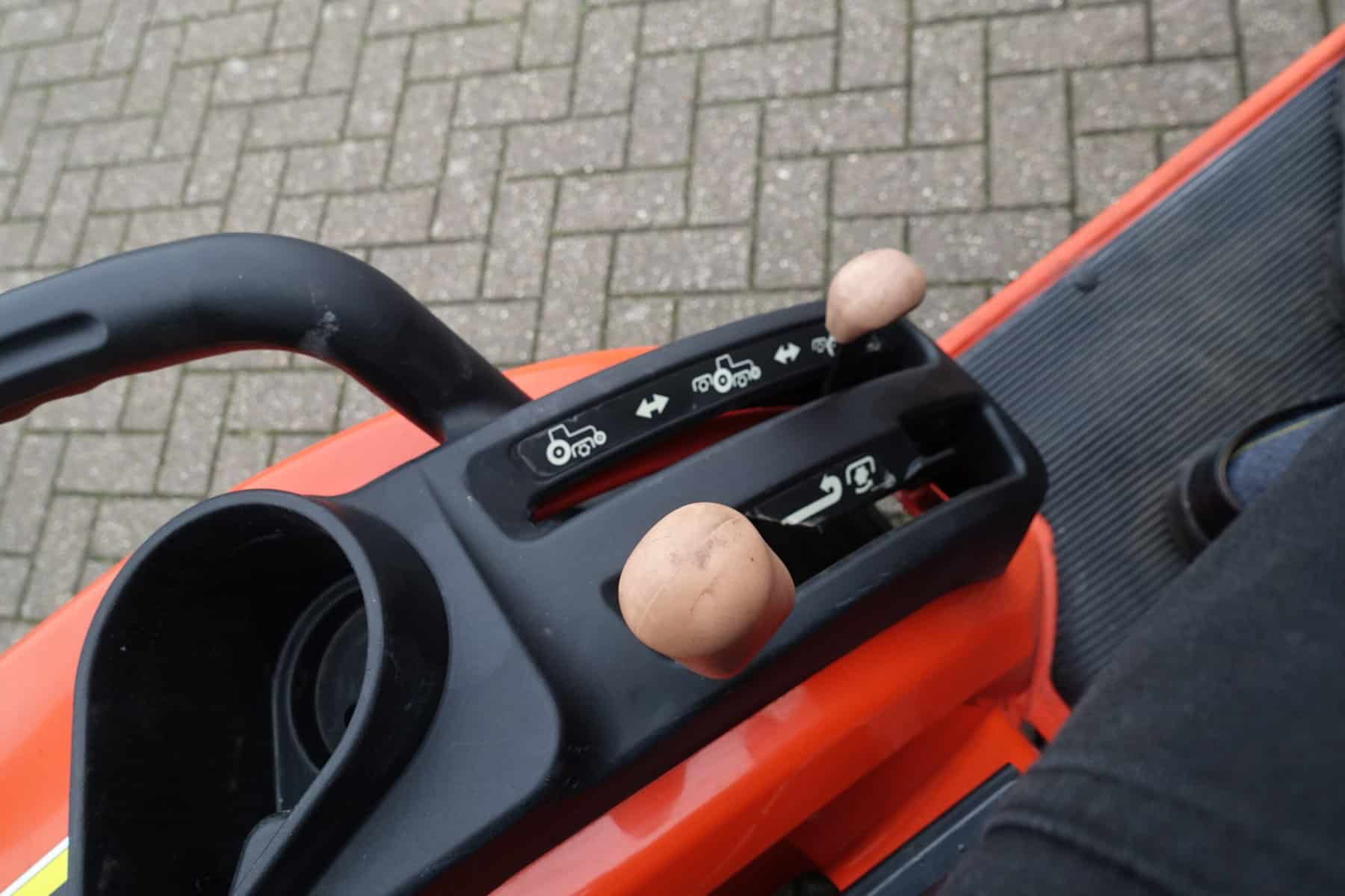 Kubota BX2350 4wd HST - Afbeelding 16