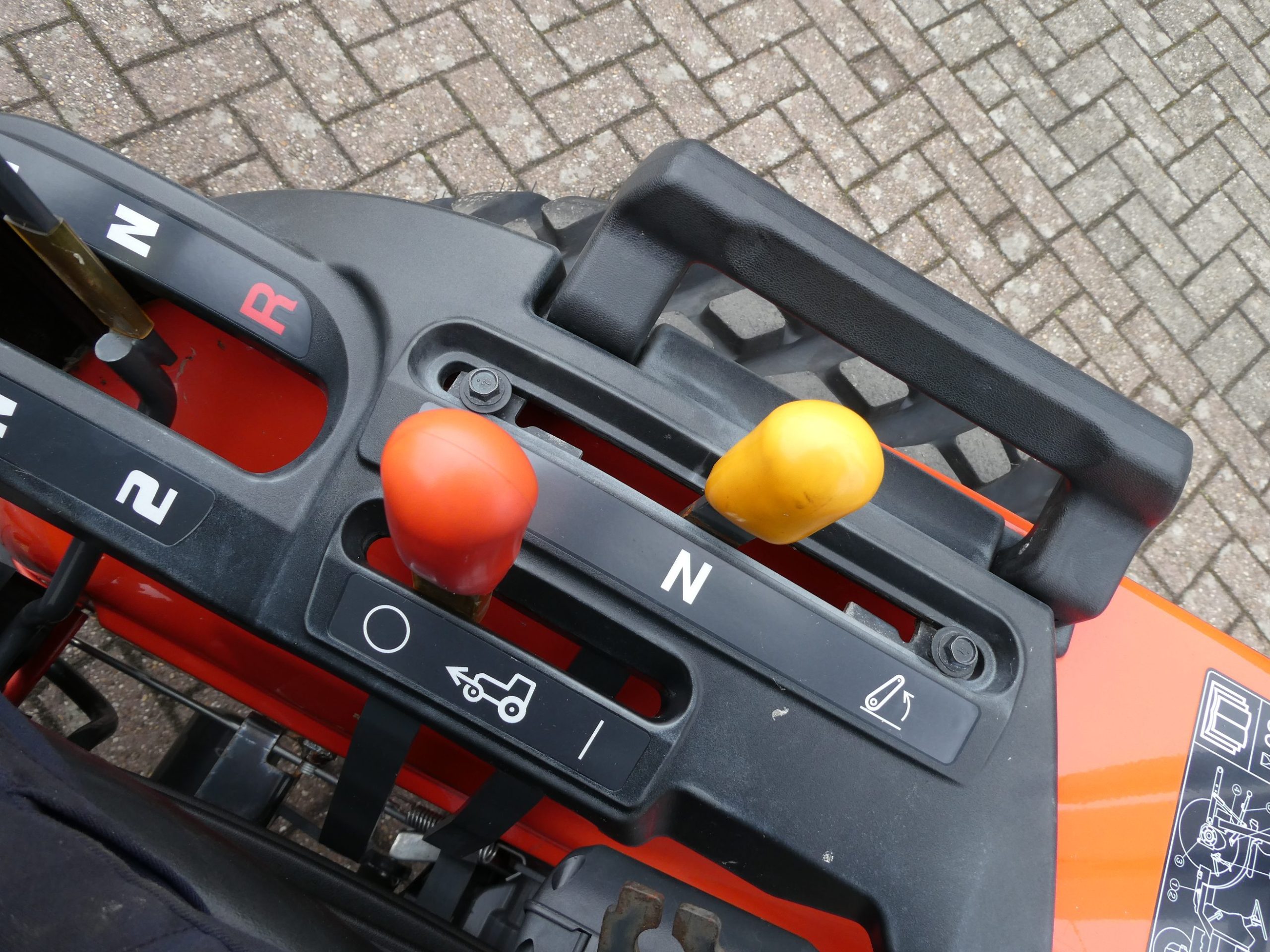 Kubota B1-241 4wd - Afbeelding 13