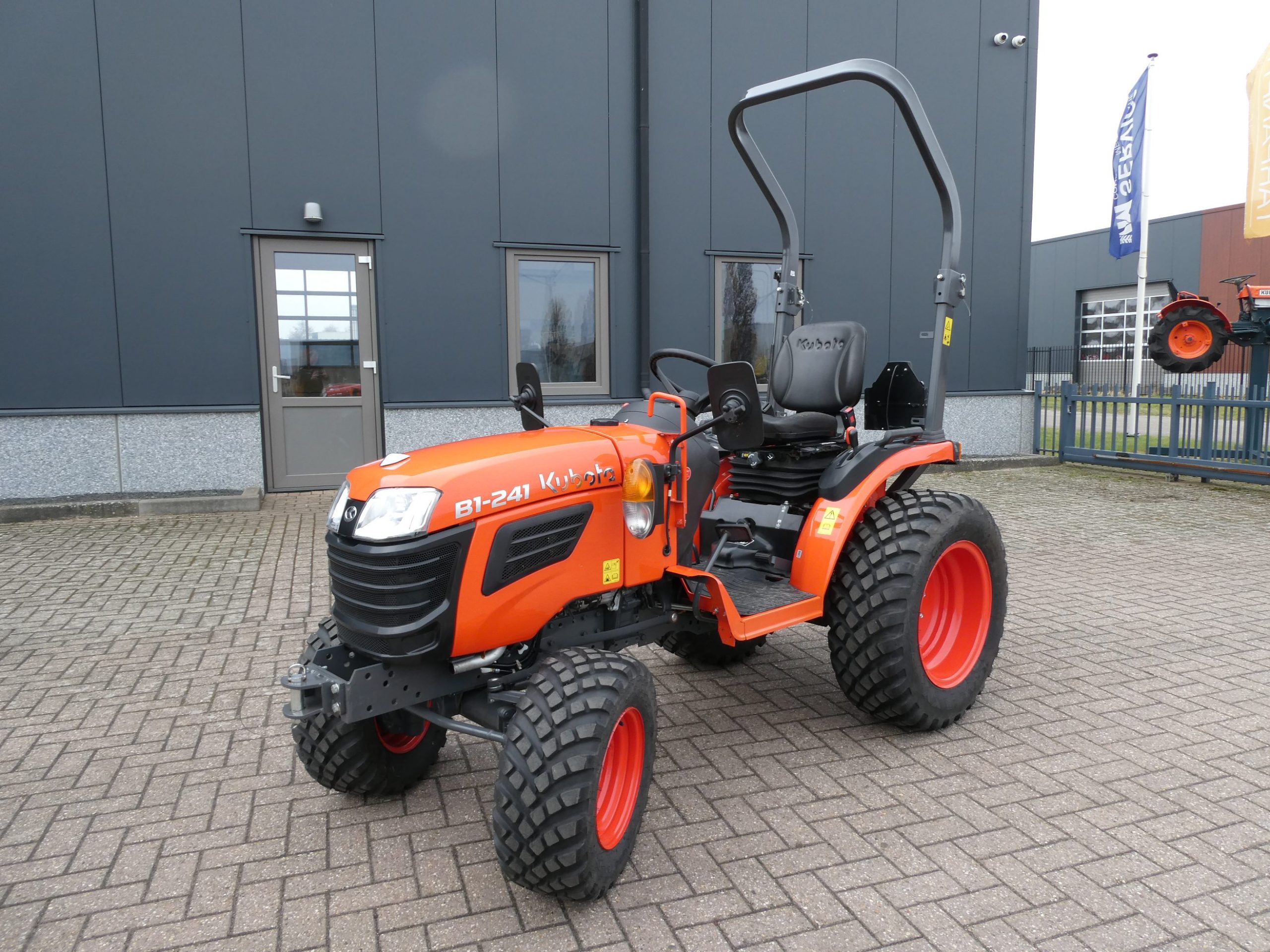 Kubota B1-241 4wd - Afbeelding 3