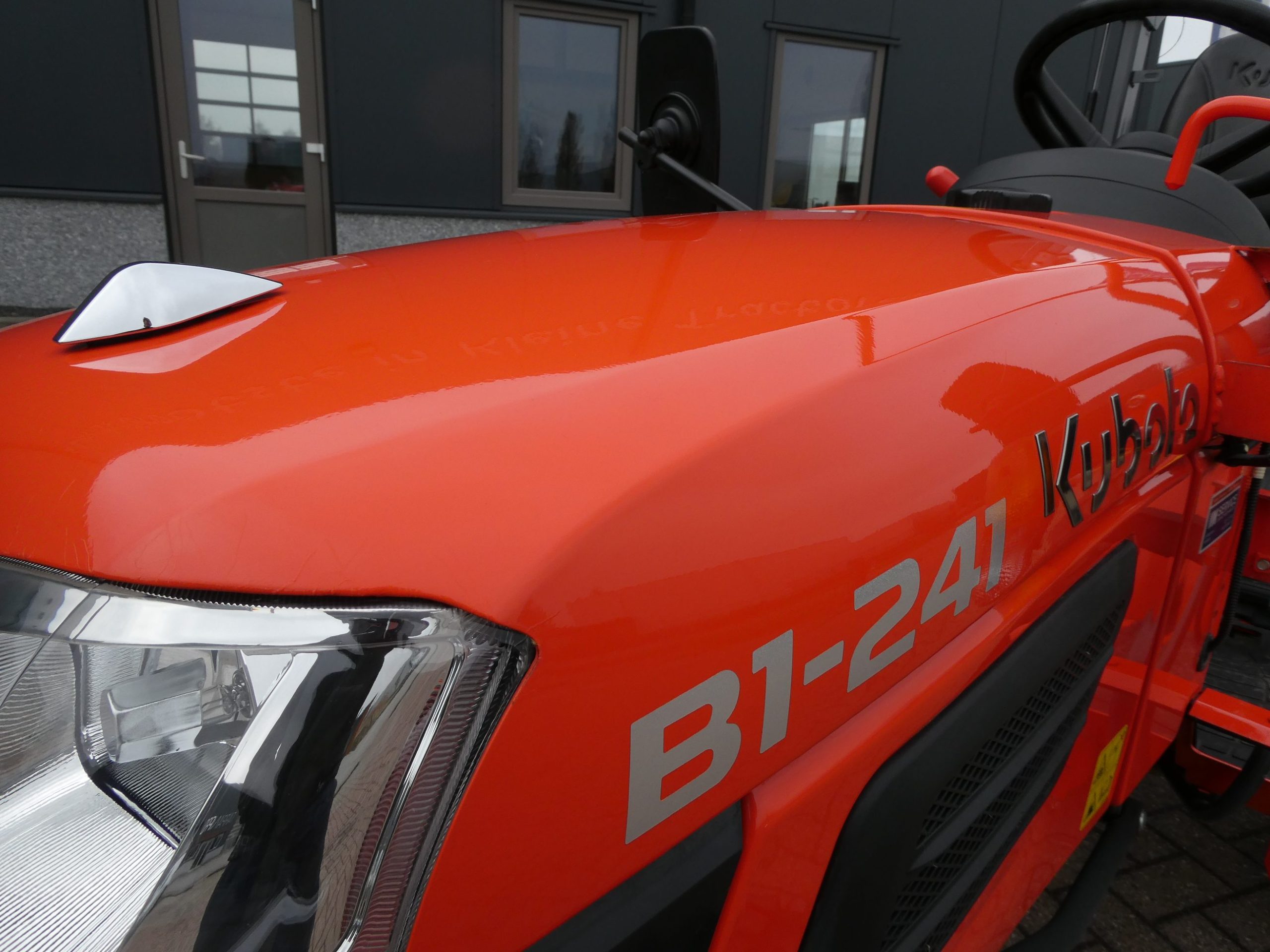 Kubota B1-241 4wd - Afbeelding 8