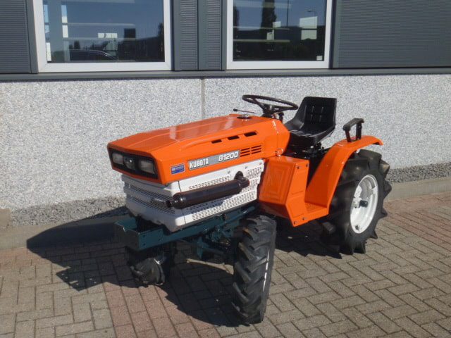 Kubota B1200 4wd