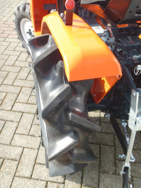 Kubota B1200 4wd - Afbeelding 16