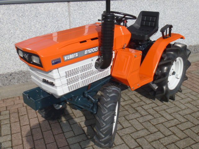 Kubota B1200 4wd - Afbeelding 3