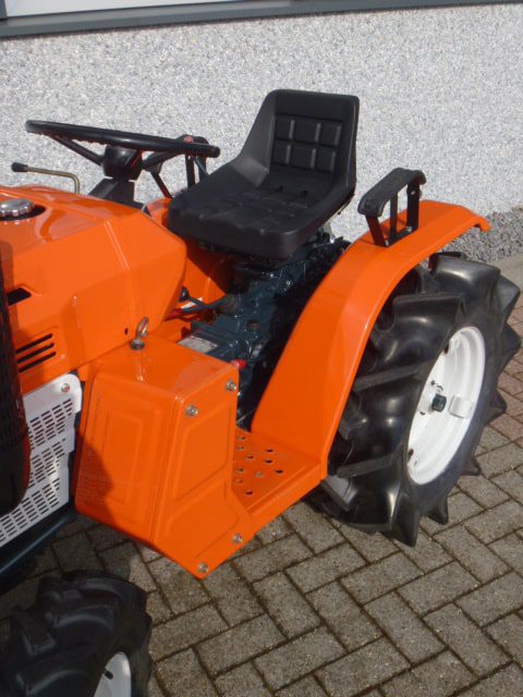 Kubota B1200 4wd - Afbeelding 8