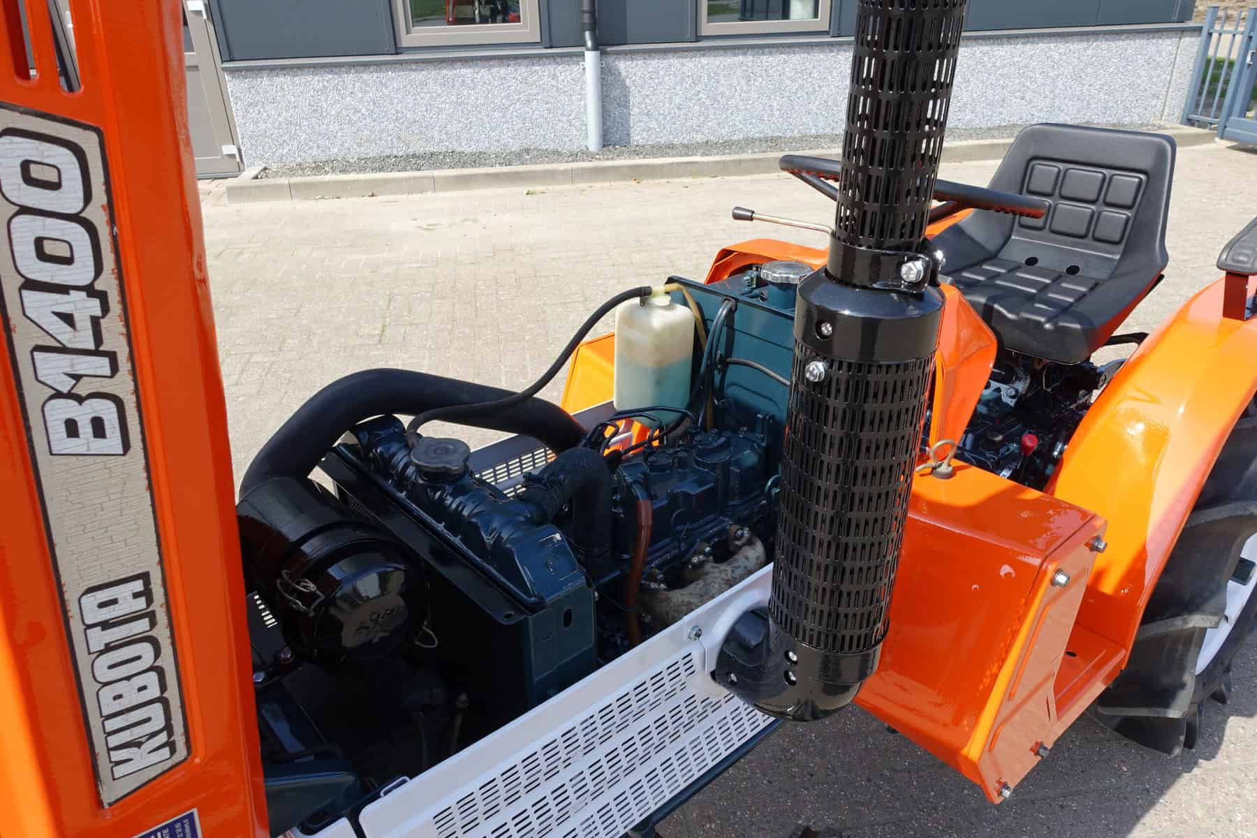 Kubota B1400 2wd - Afbeelding 18