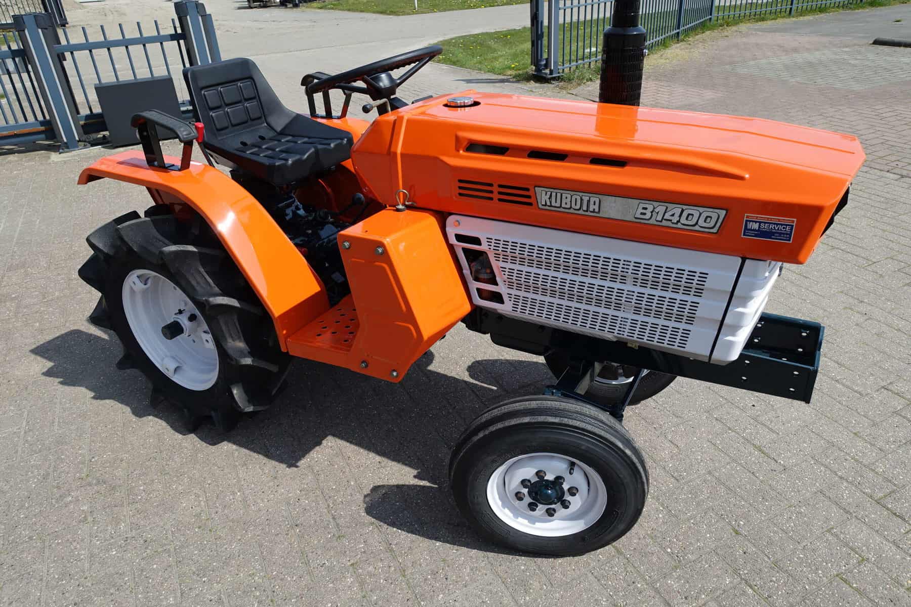 Kubota B1400 2wd - Afbeelding 2