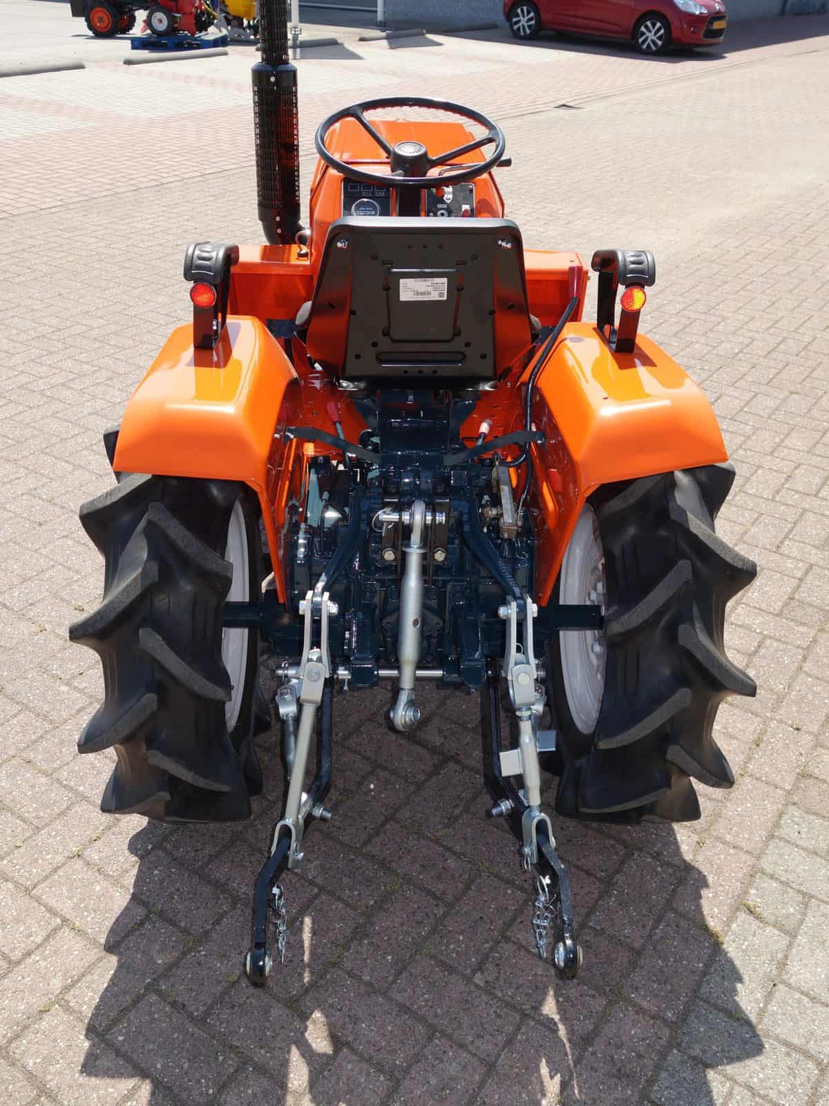 Kubota B1400 4wd - Afbeelding 11