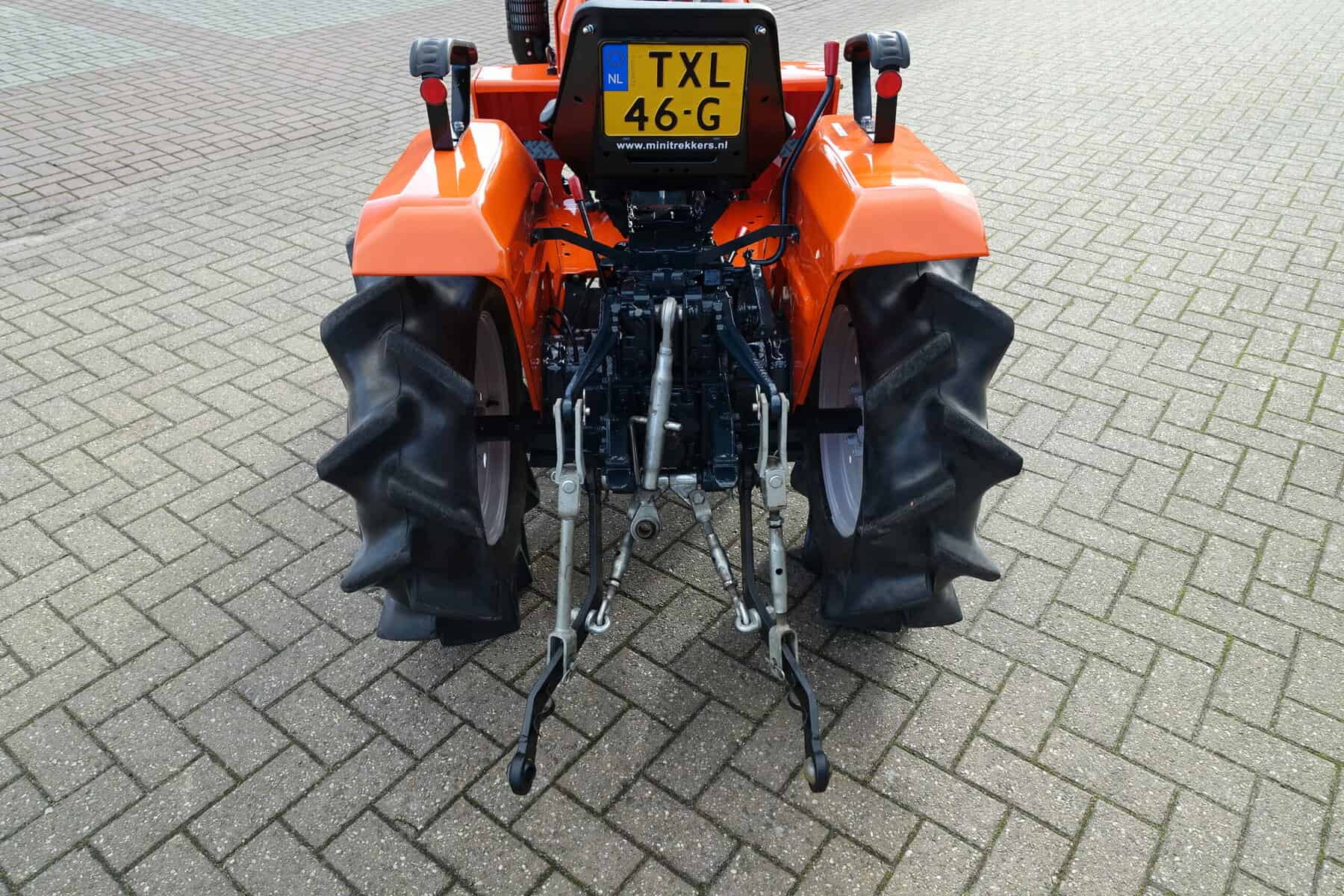 Kubota B1400 4wd - Afbeelding 12