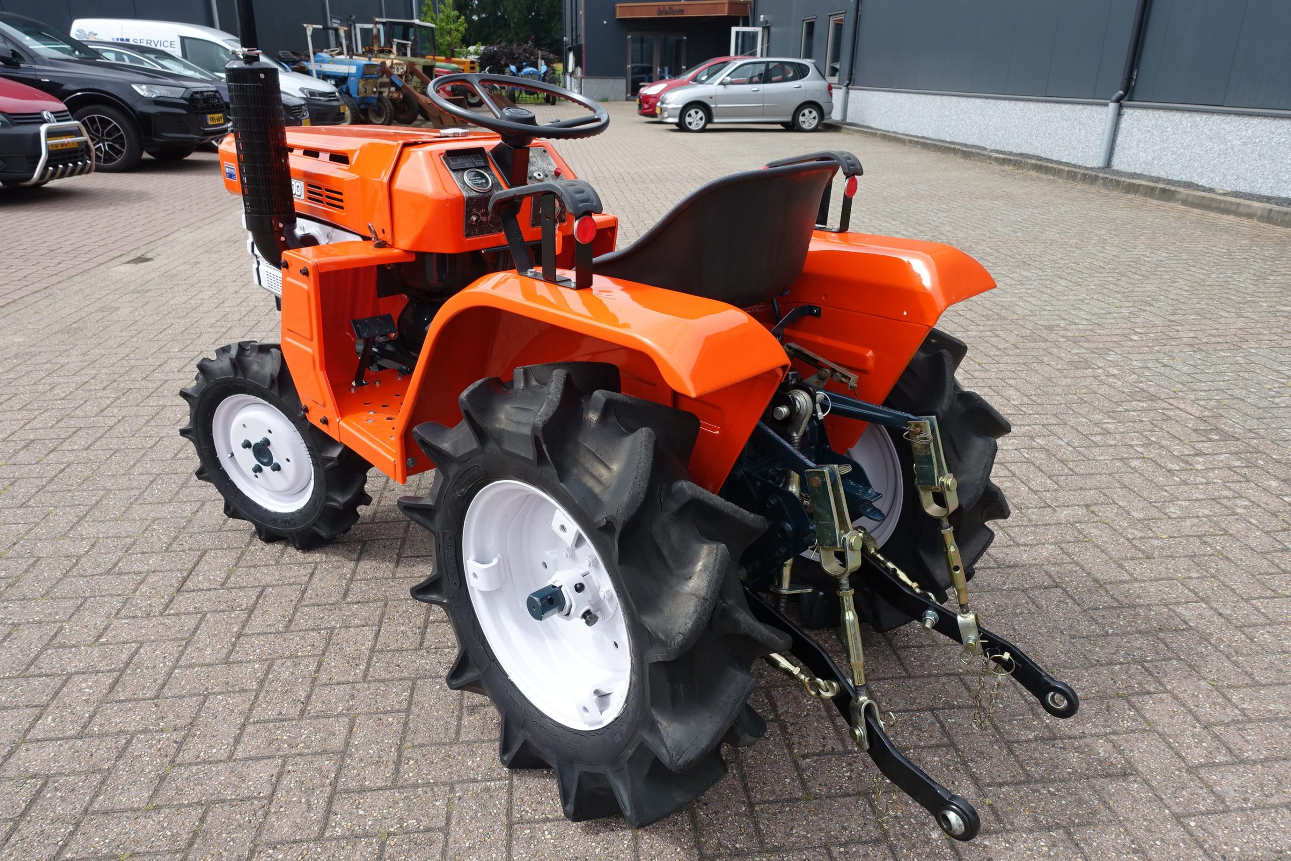 Kubota B1400 4wd - Afbeelding 14
