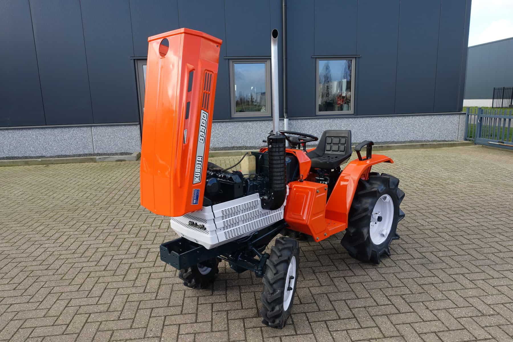 Kubota B1400 4wd - Afbeelding 16