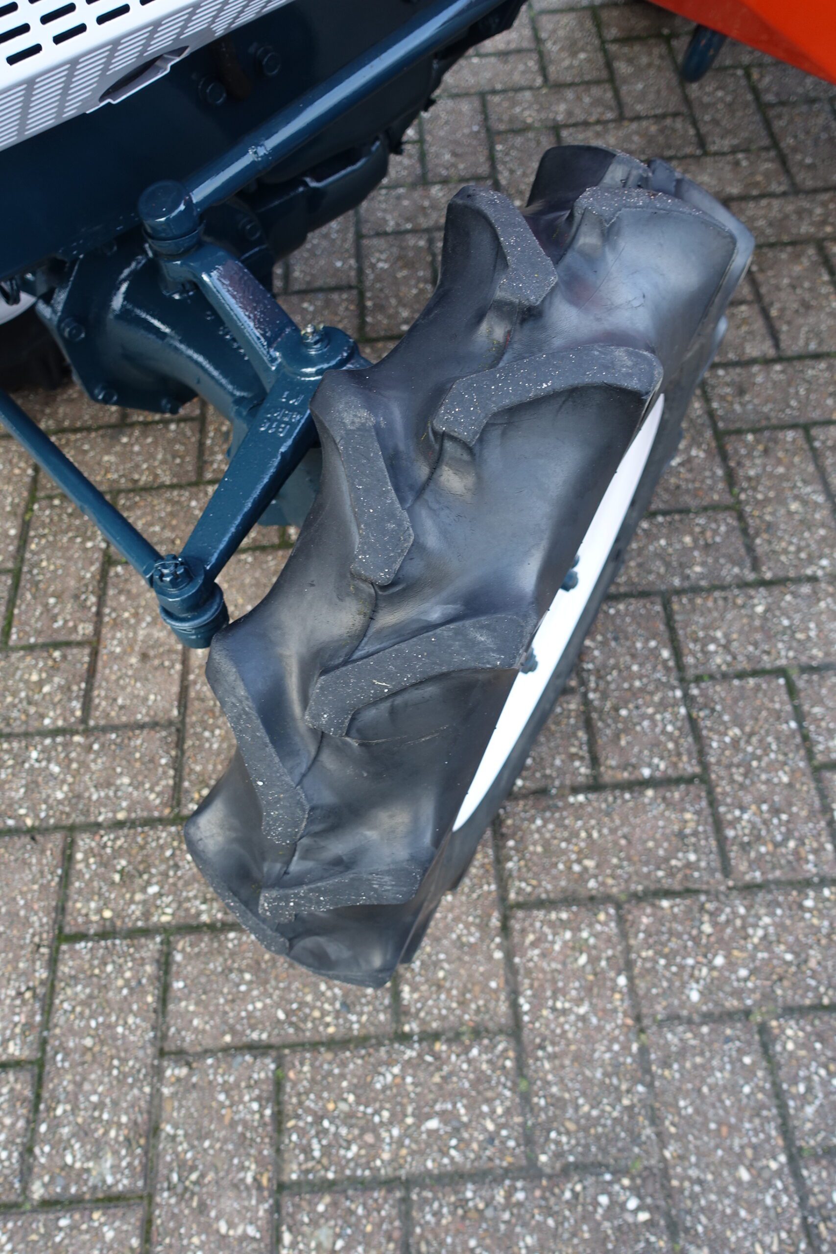 Kubota B1400 4wd - Afbeelding 18