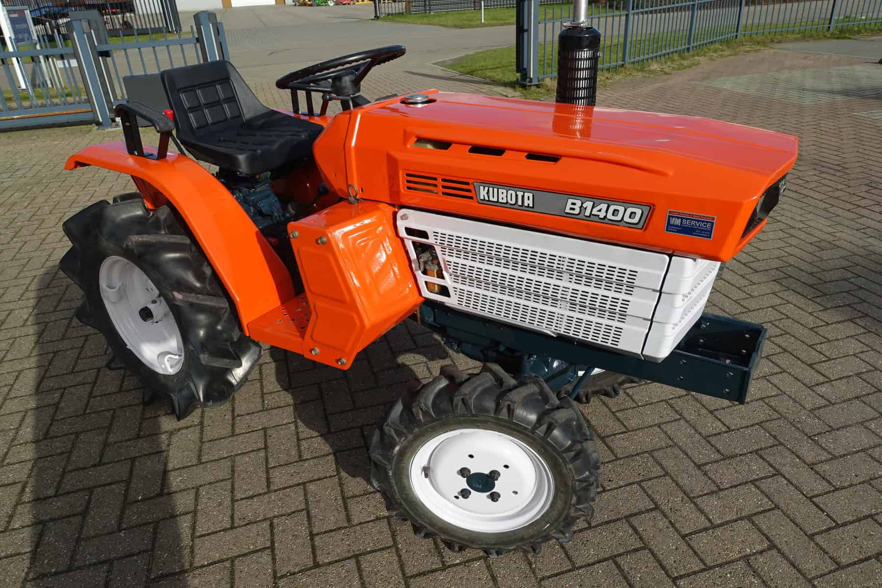 Kubota B1400 4wd - Afbeelding 2