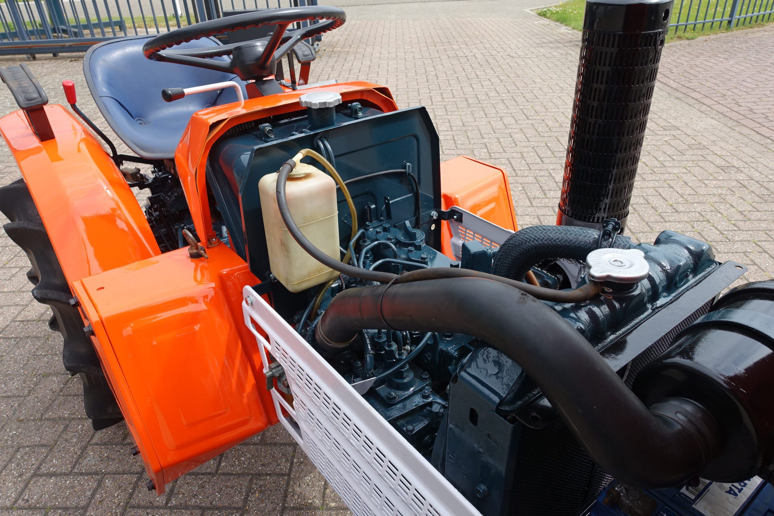 Kubota B1400 4wd - Afbeelding 24