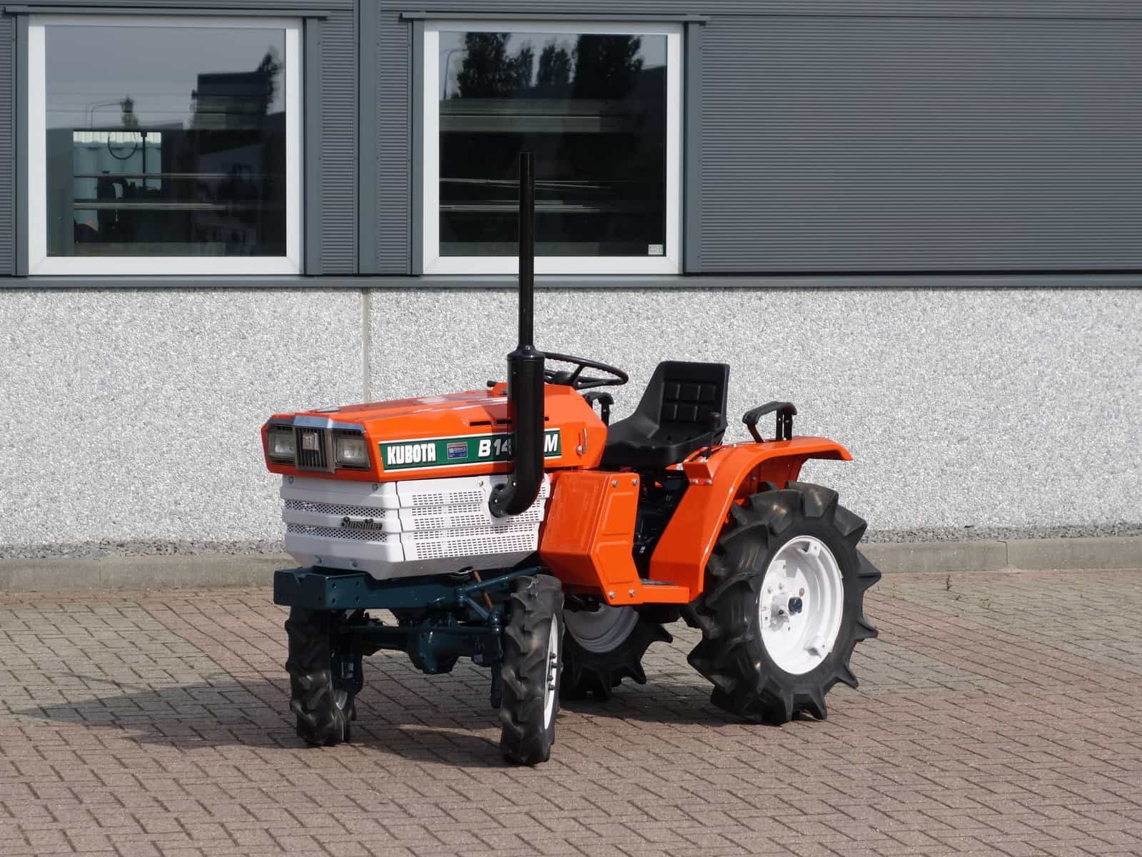 Kubota B1402 4wd