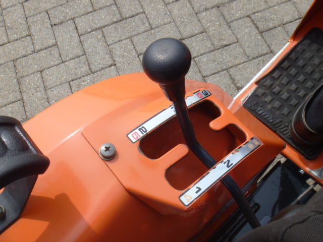 Kubota B1402 4wd - Afbeelding 12