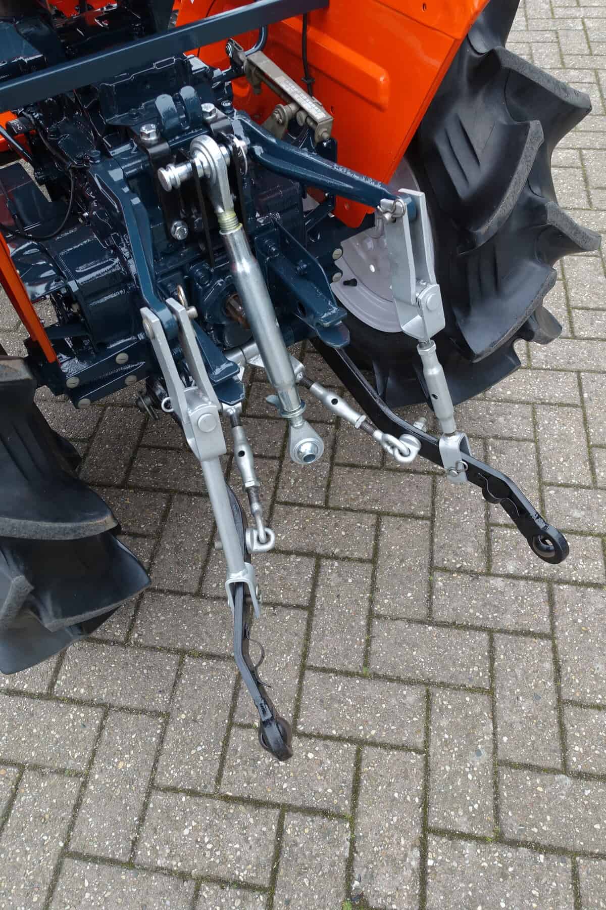 Kubota B1402 4wd - Afbeelding 12