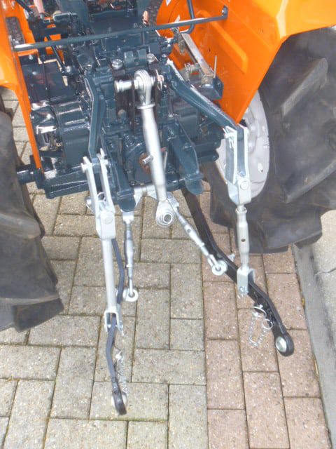 Kubota B1402 4wd - Afbeelding 15