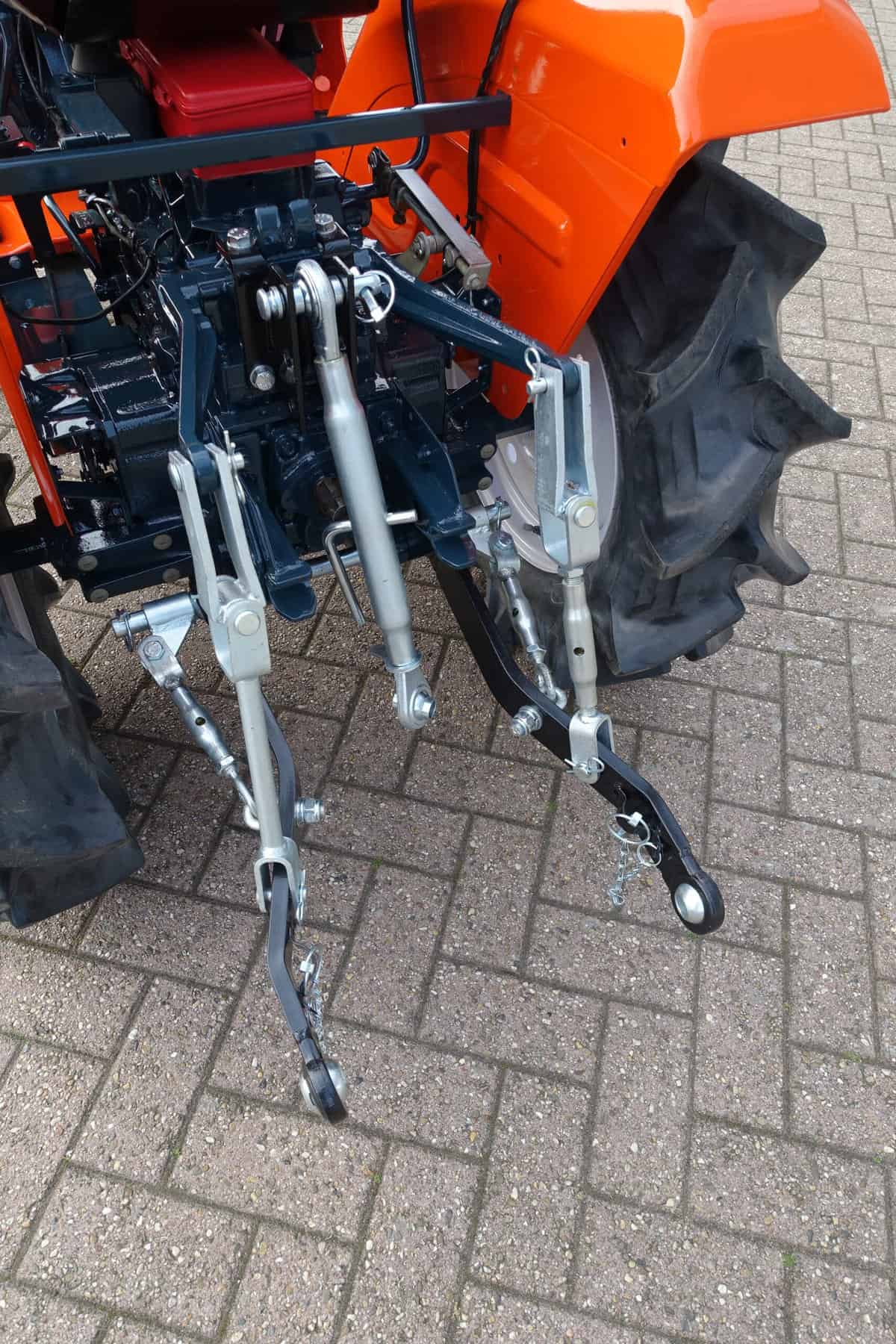 Kubota B1402 4wd - Afbeelding 15