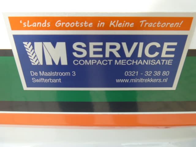 Kubota B1402 4wd - Afbeelding 8