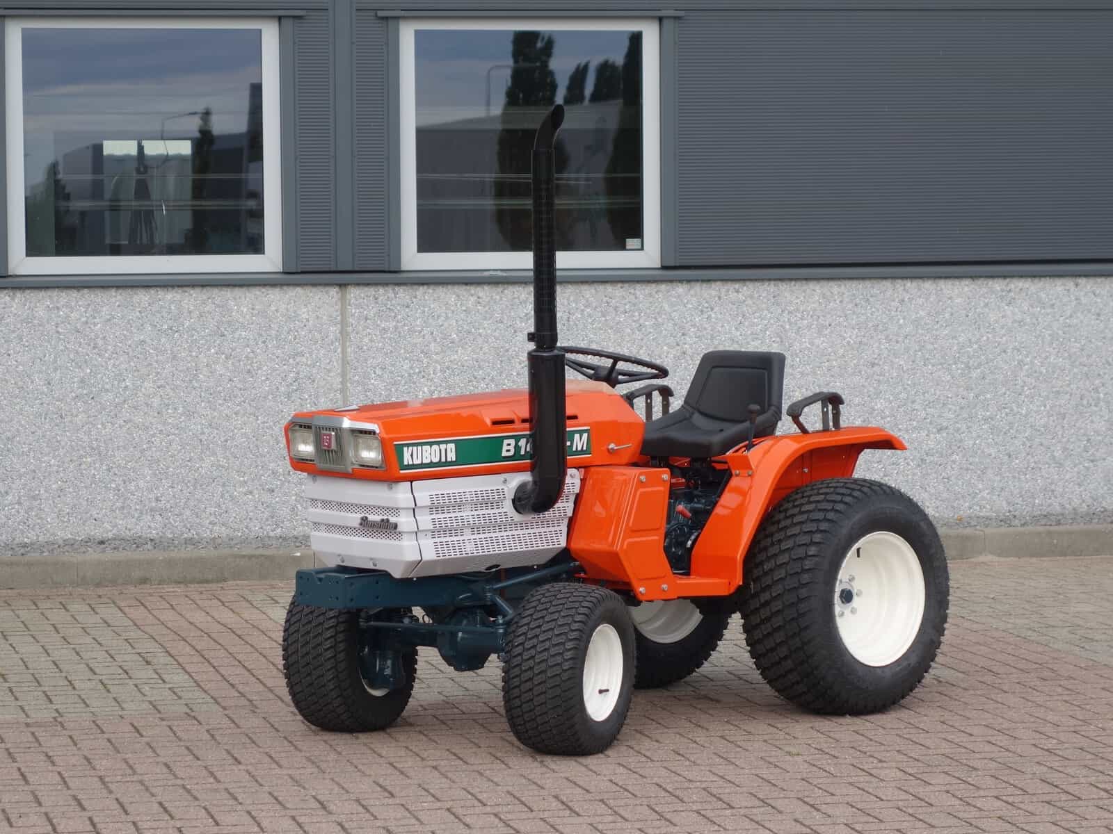 Kubota B1402 4wd