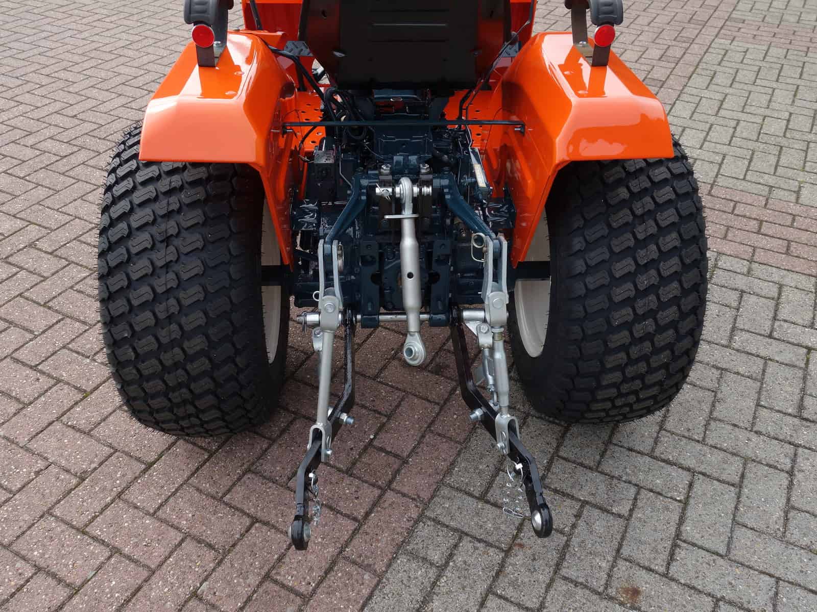 Kubota B1402 4wd - Afbeelding 12