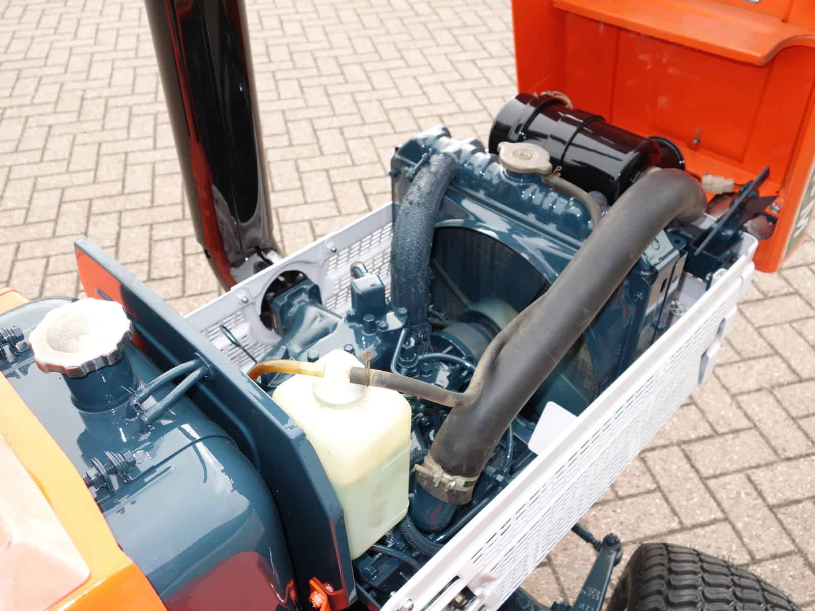 Kubota B1402 4wd - Afbeelding 19