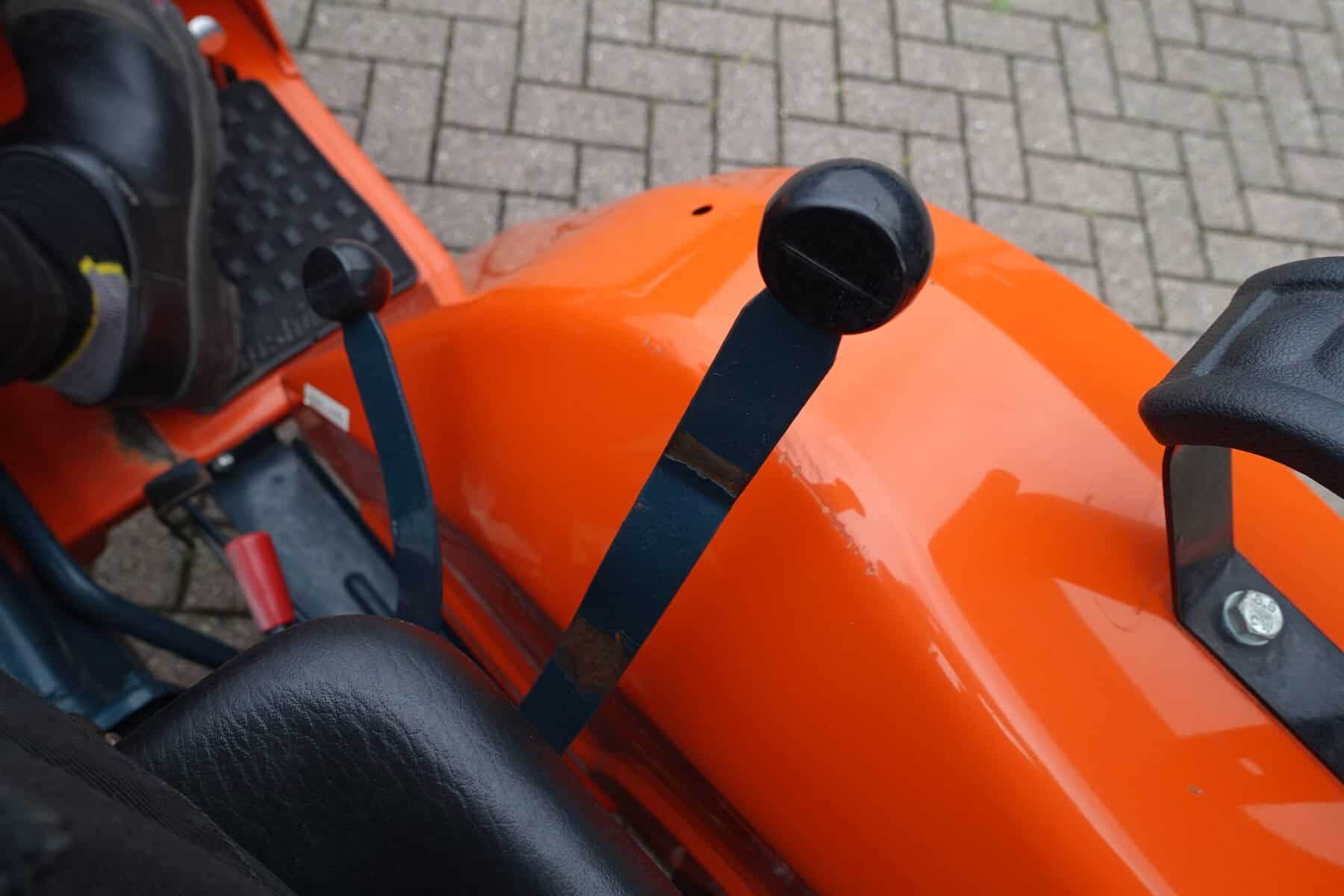 Kubota B1402 4wd - Afbeelding 12