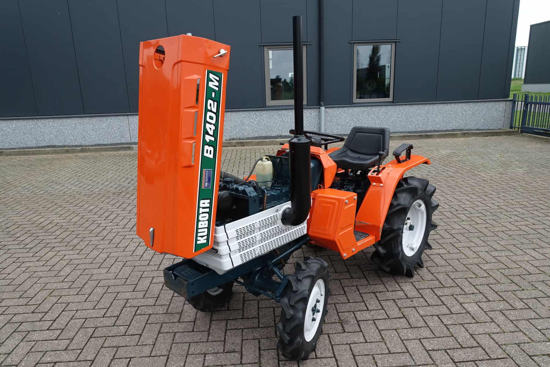 Kubota B1402 4wd - Afbeelding 19