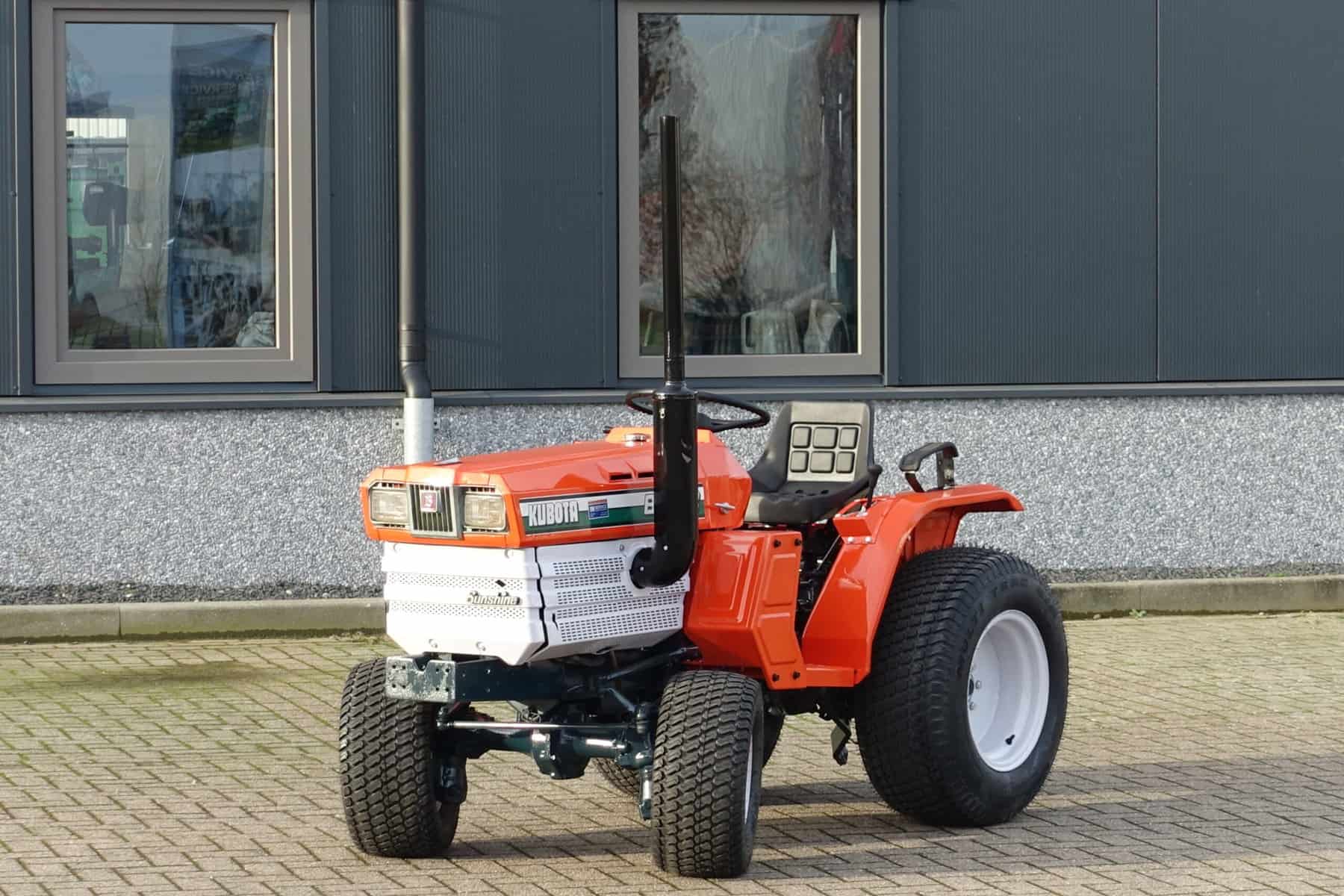 Kubota B1402 4wd