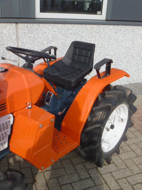 Kubota B1500 4wd - Afbeelding 8