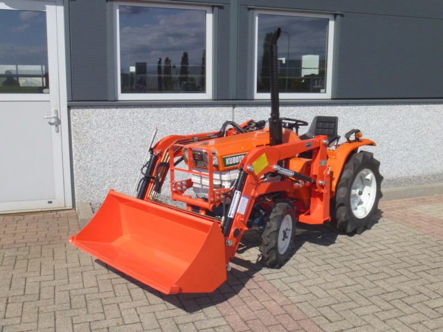 Kubota B1502 4wd