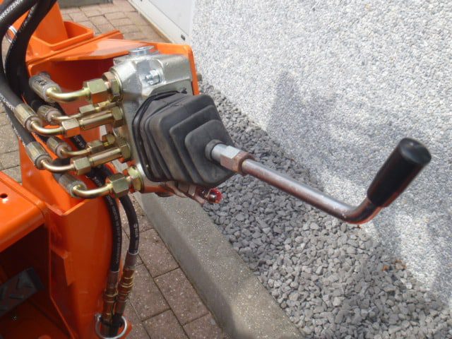 Kubota B1502 4wd - Afbeelding 10