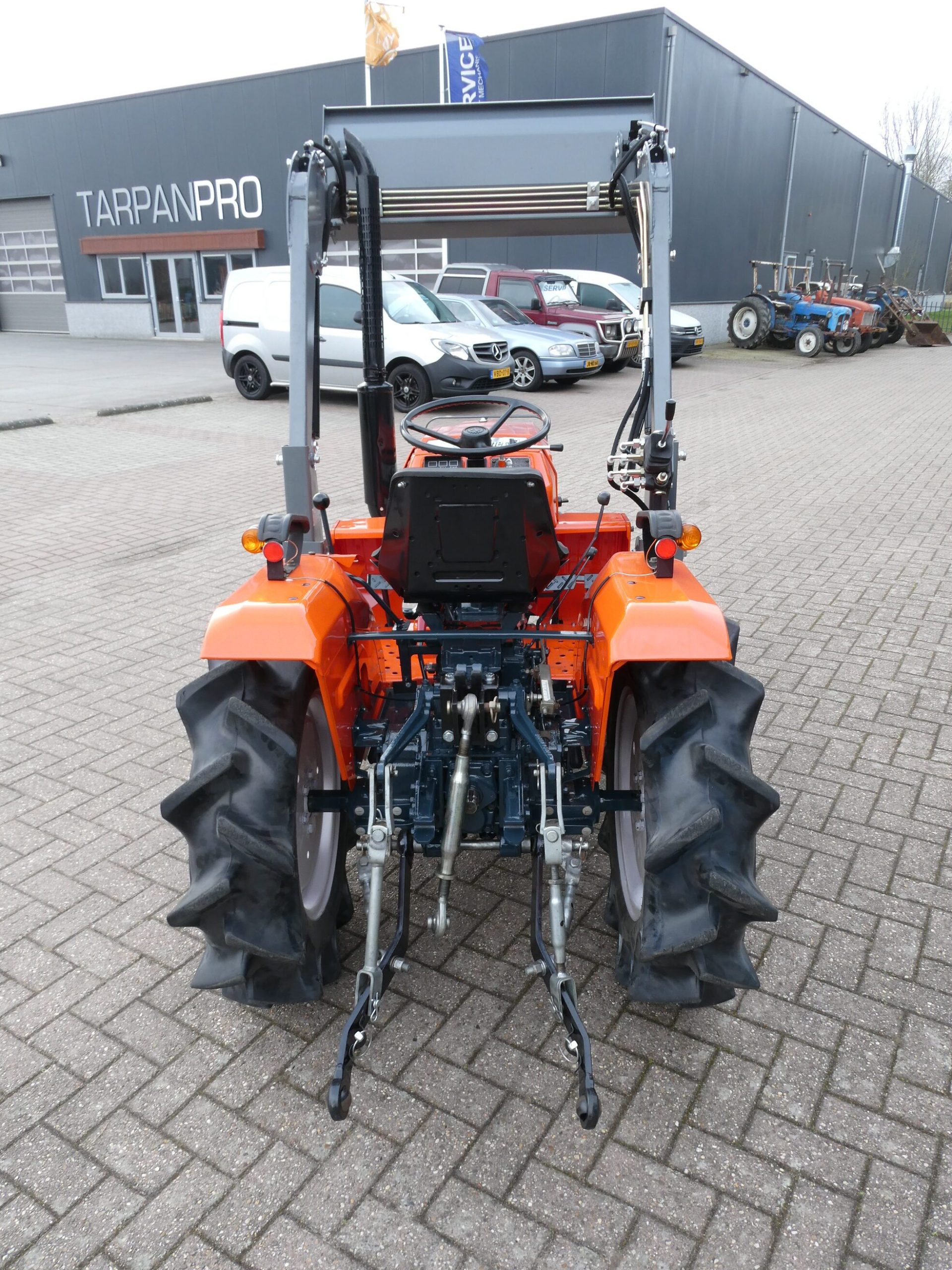 Kubota B1502 4wd - Afbeelding 13
