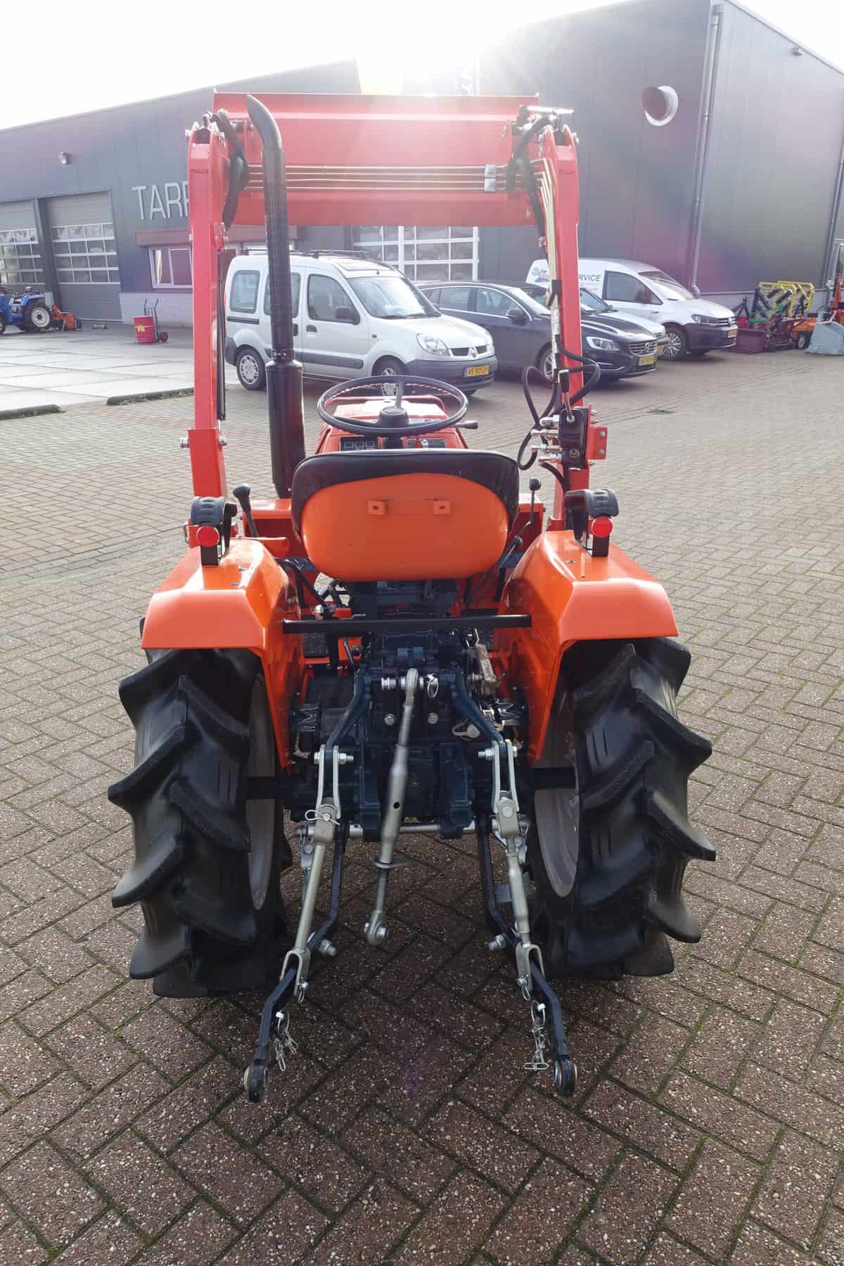 Kubota B1502 4wd - Afbeelding 13