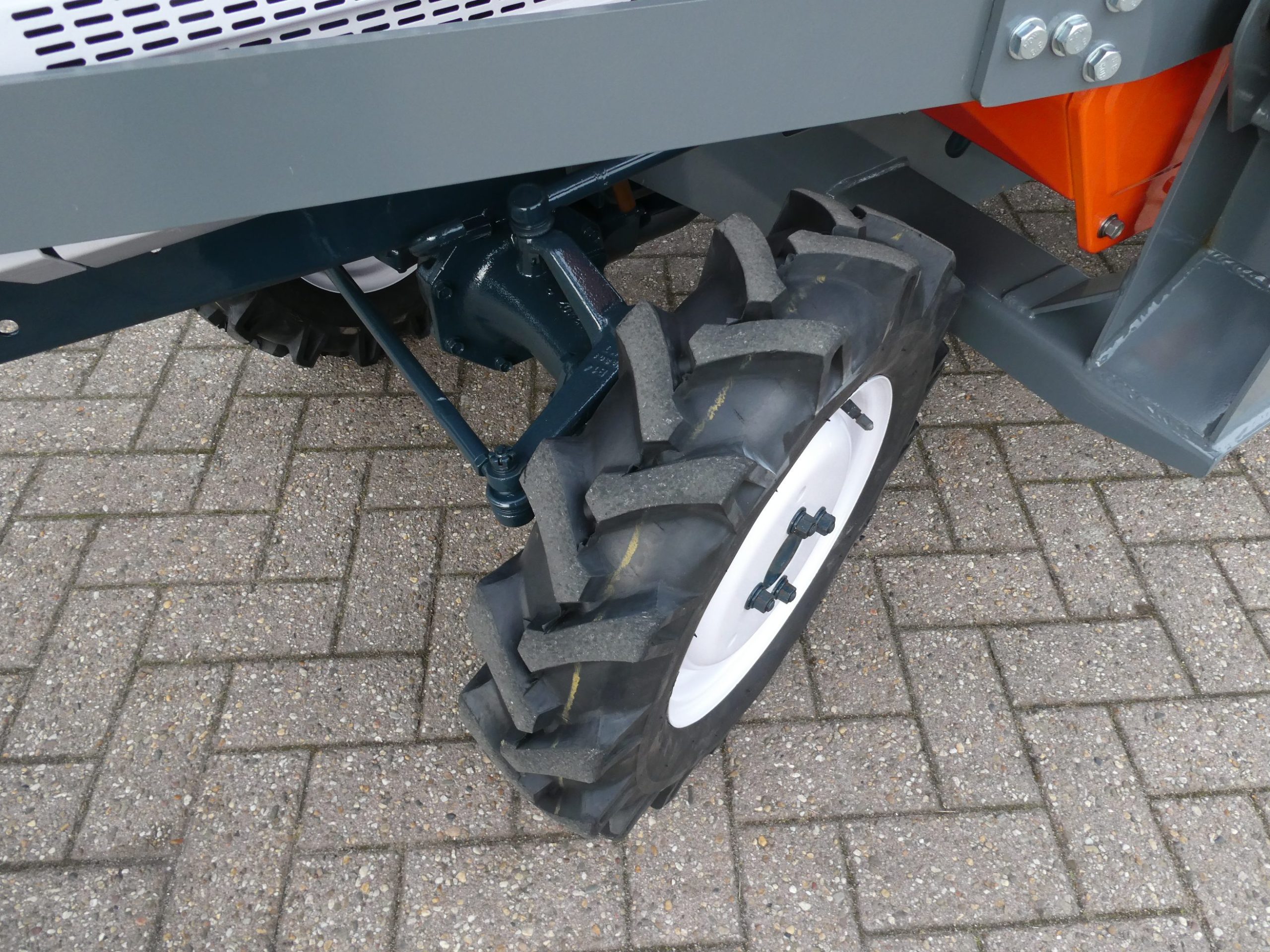 Kubota B1502 4wd - Afbeelding 17