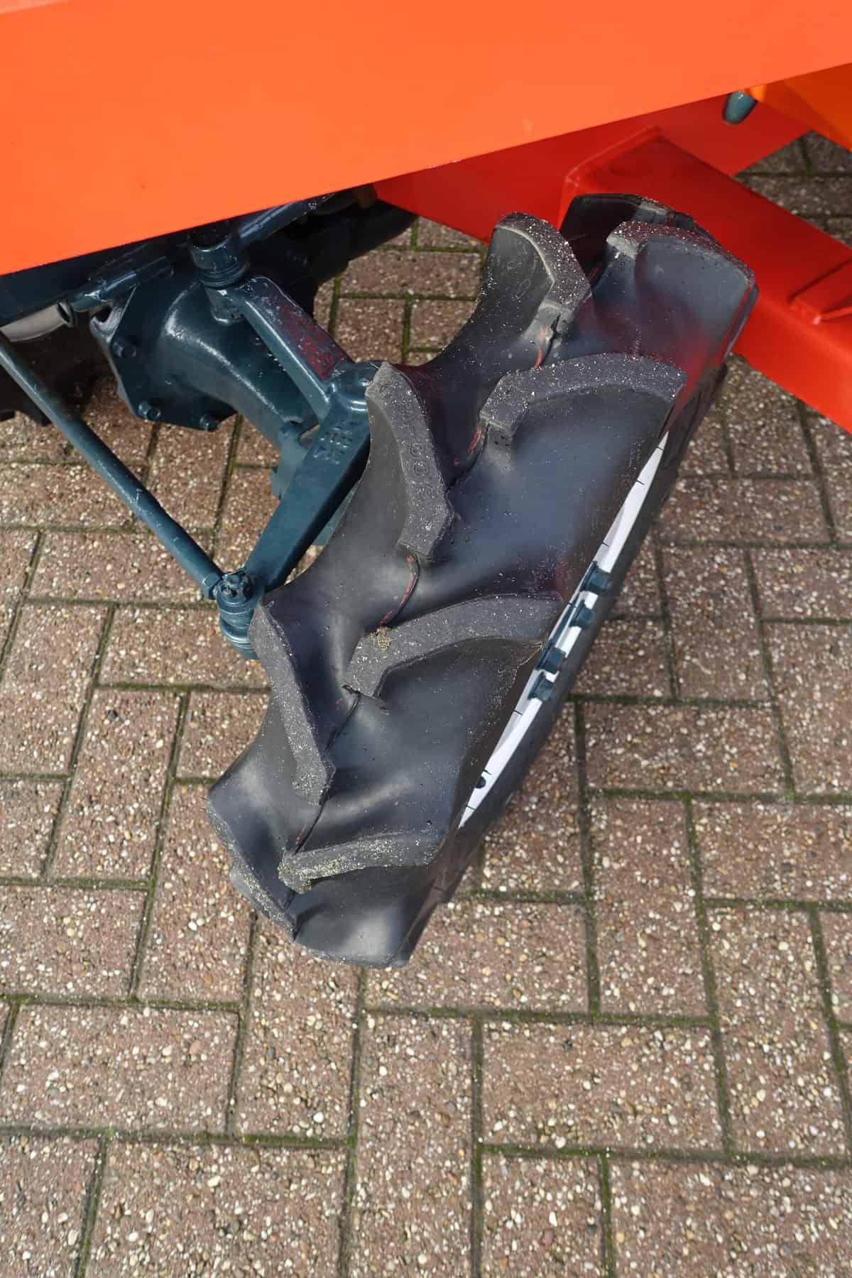 Kubota B1502 4wd - Afbeelding 17