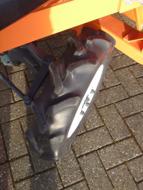 Kubota B1502 4wd - Afbeelding 18