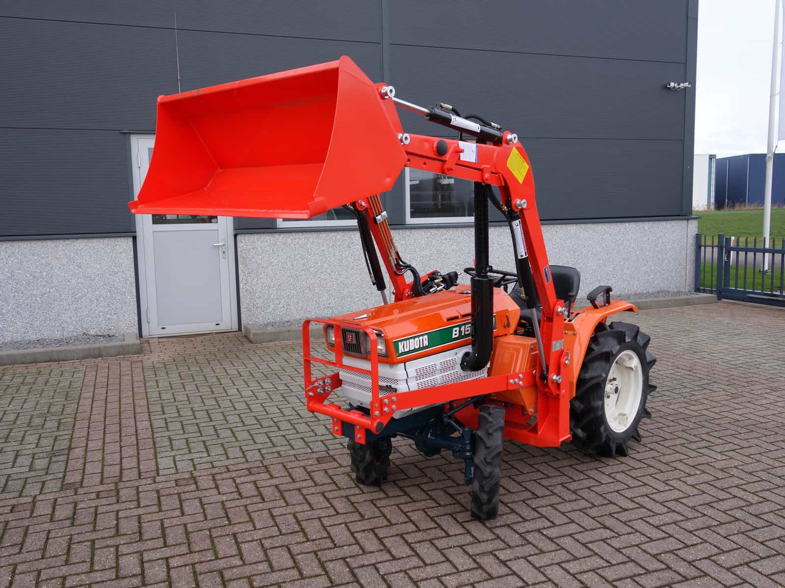 Kubota B1502 4wd - Afbeelding 3