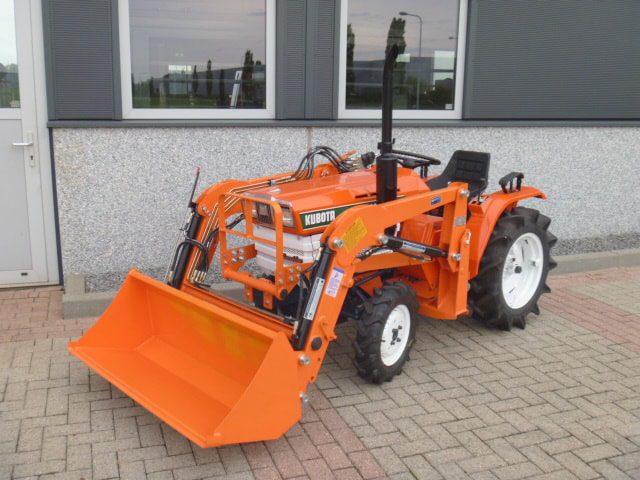 Kubota B1502 4wd