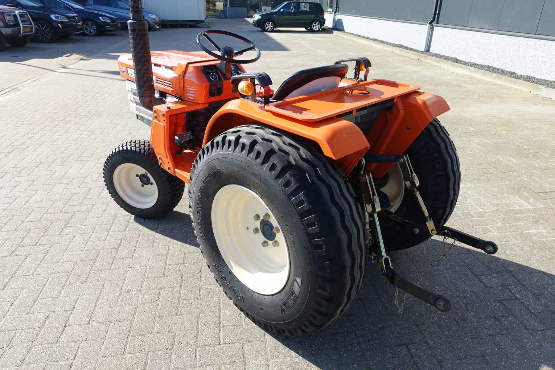 Kubota B1600 2wd - Afbeelding 11