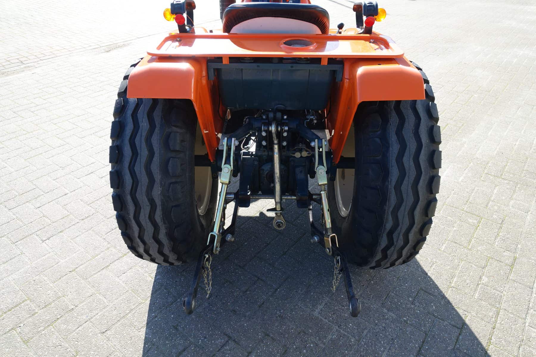 Kubota B1600 2wd - Afbeelding 13