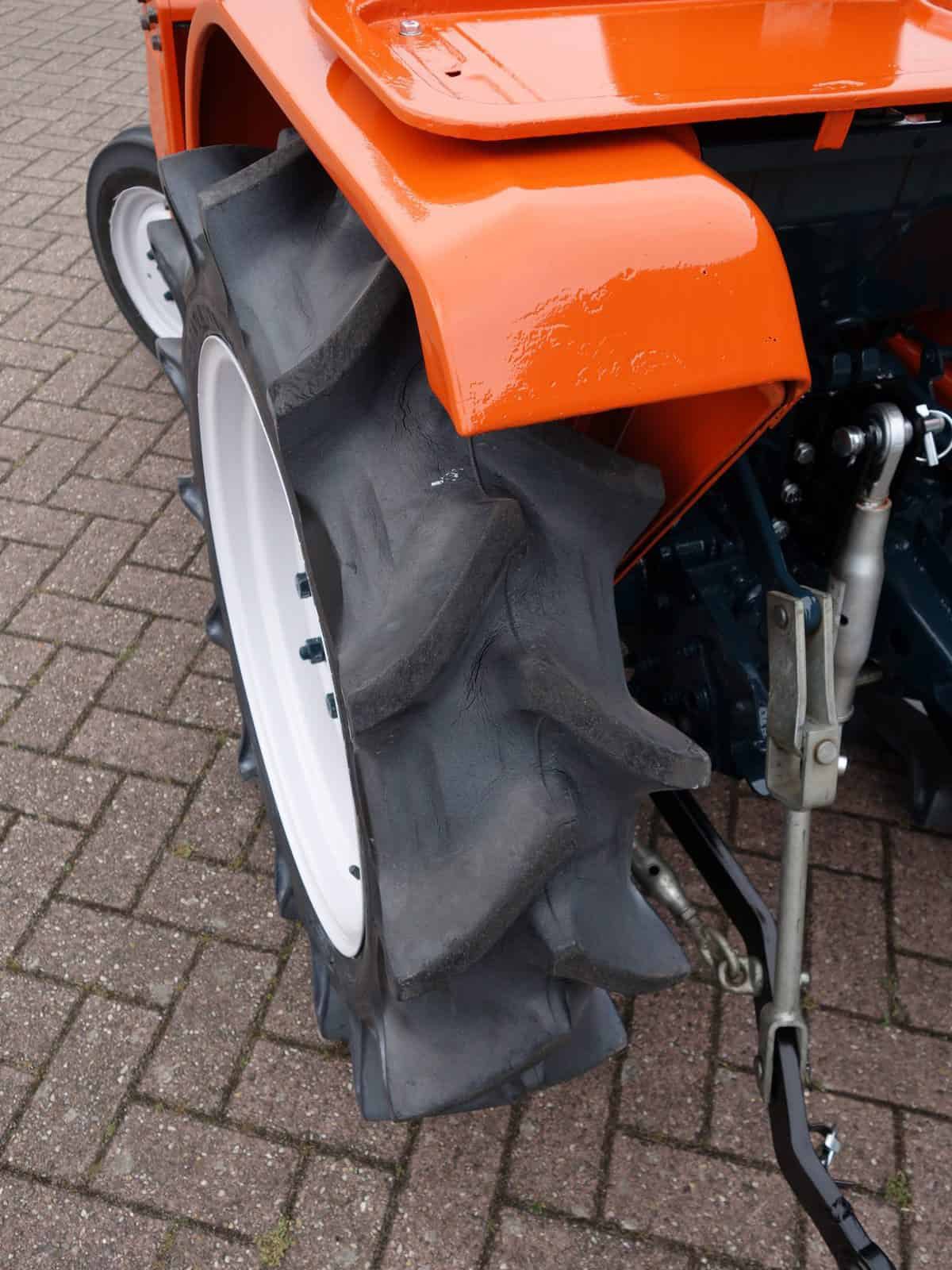 Kubota B1600 2wd - Afbeelding 15