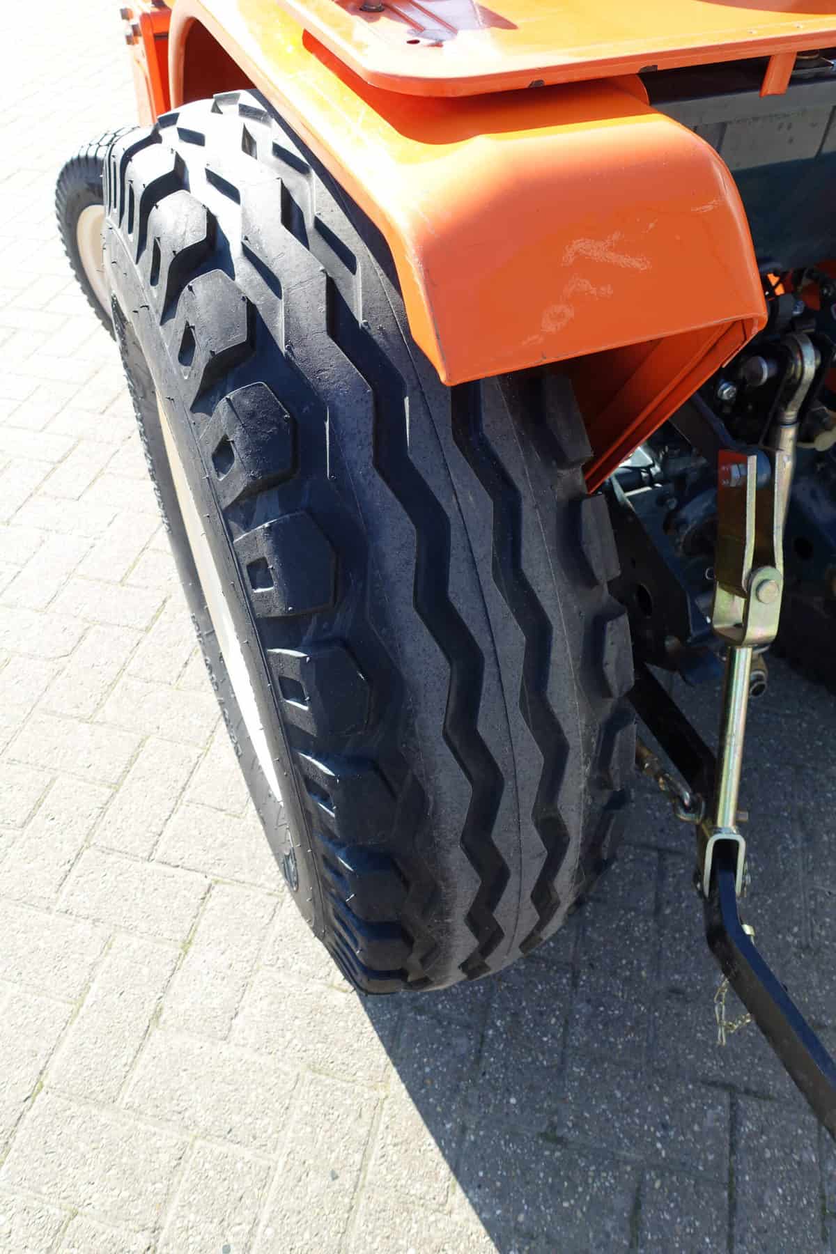 Kubota B1600 2wd - Afbeelding 16