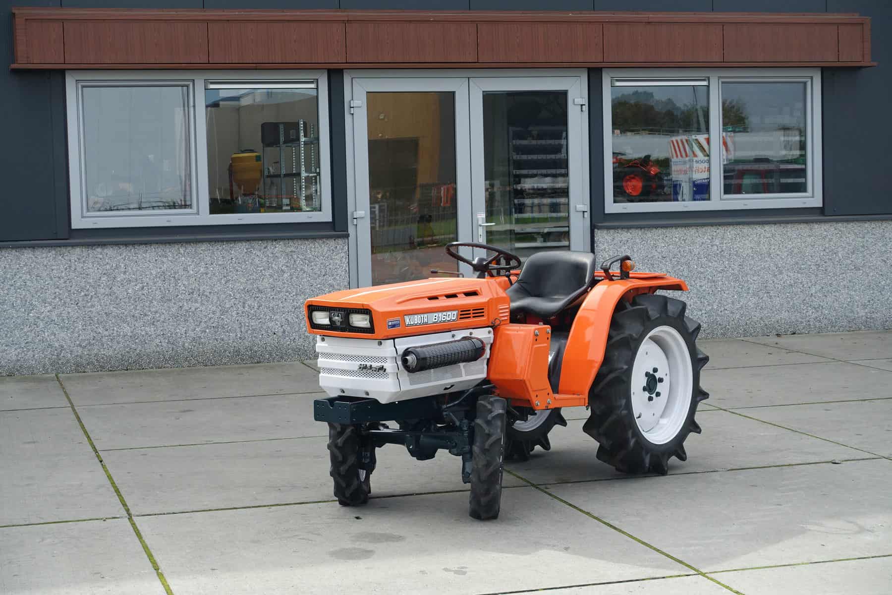 Kubota B1600 4wd