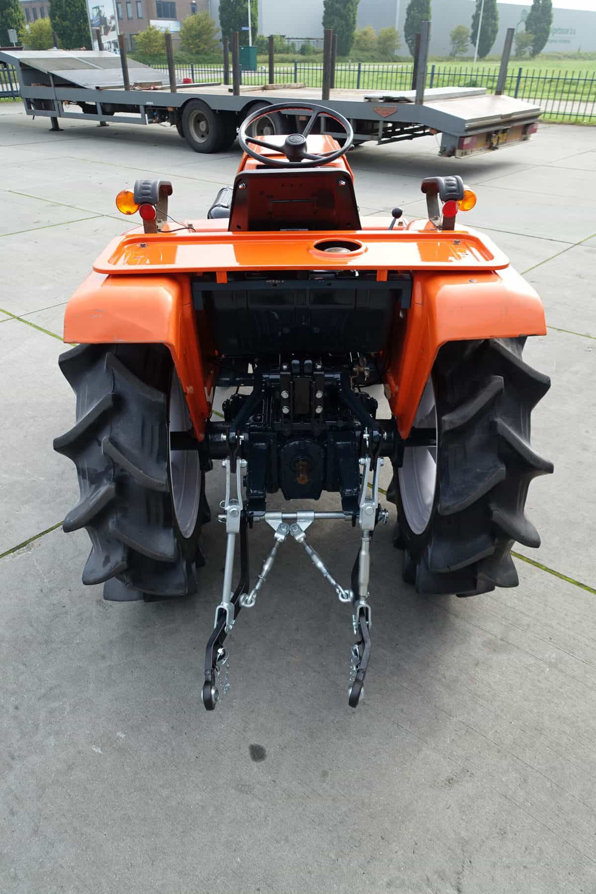 Kubota B1600 4wd - Afbeelding 12