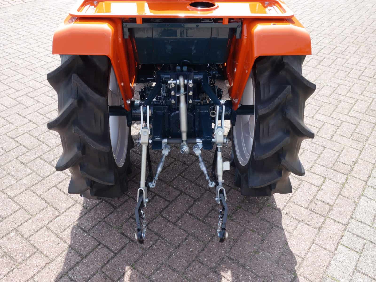 Kubota B1600 4wd - Afbeelding 13